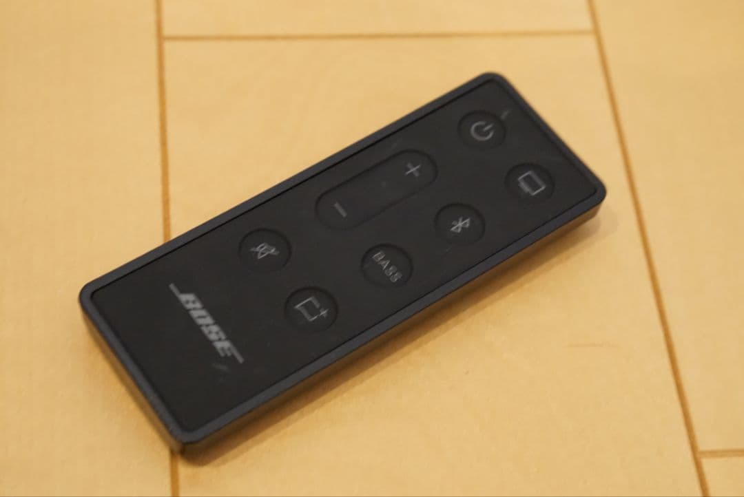 スピーカー・ウーファー BOSE SOLO SOUNDBAR SERIES II dolby