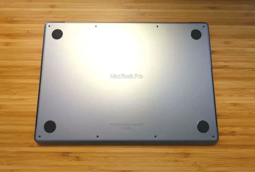 MacBook Pro M1 MAX 14インチ32コア 64G 4TB