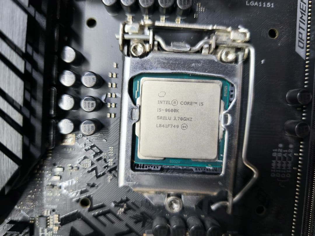 マザーボード ASUS Z390-F GAMING + Intel i5-9600K