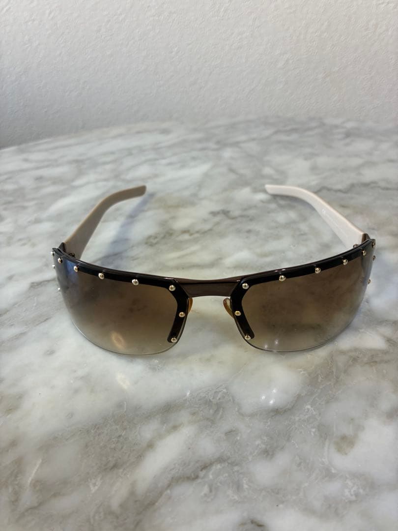 GUCCIサングラス スタッズ ブラウン グラデーション