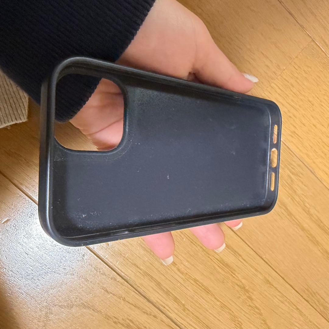 SWAROVSKI ブラック　iPhone15 iPhoneケース