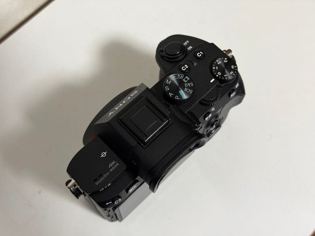 SONY α7III ミラーレス一眼カメラ 本体