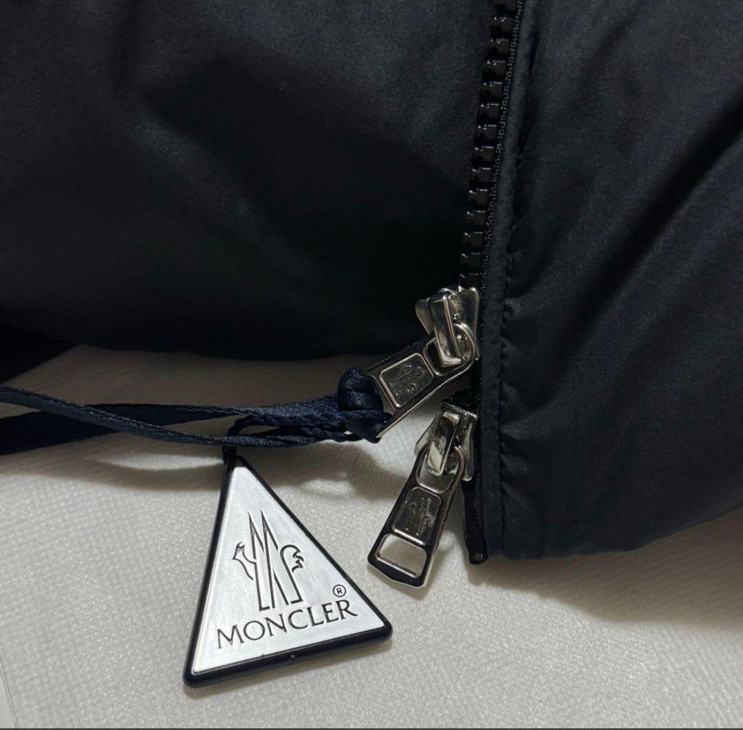 新品2022年〜23製cardamine ダウンベスト