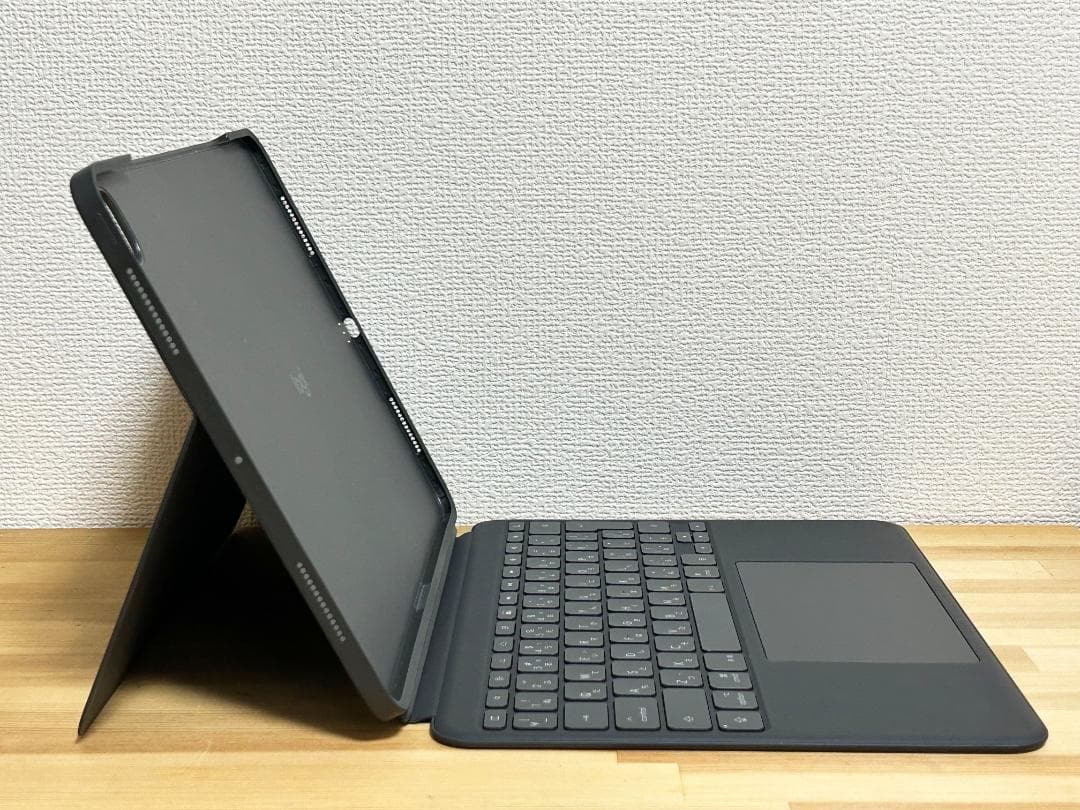 はる　Logicool Combo Touch