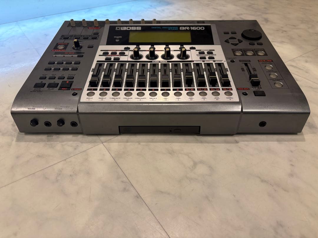 BOSS BR1600CD マルチトラックレコーダーMRT宅録 DTM