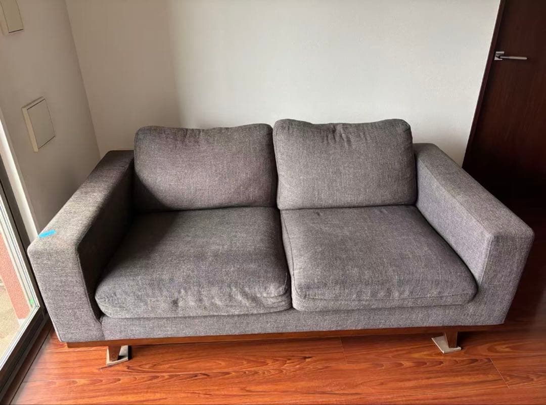 unicoモダン グレー系 2人掛けソファ