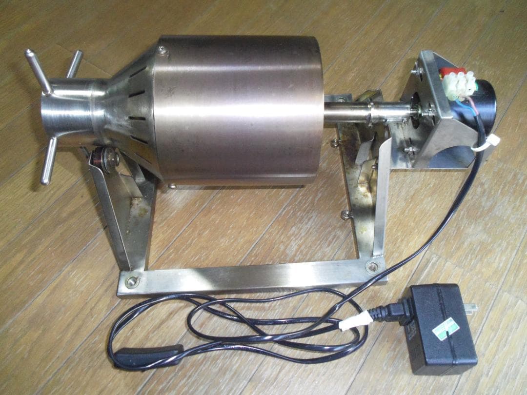 コーヒー焙煎機　半熱風式焙煎機　焙煎量：250g