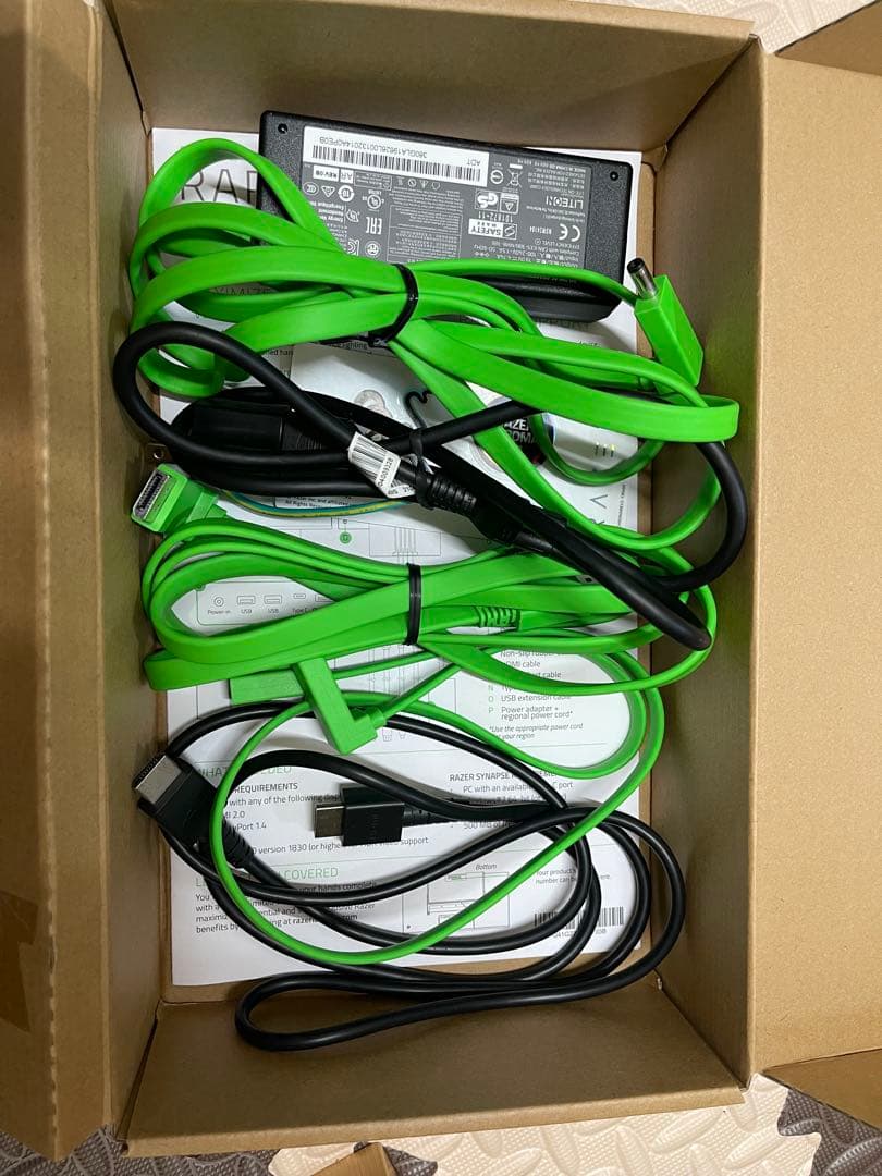 RAZER RAPTOR 27 ゲーミングモニター