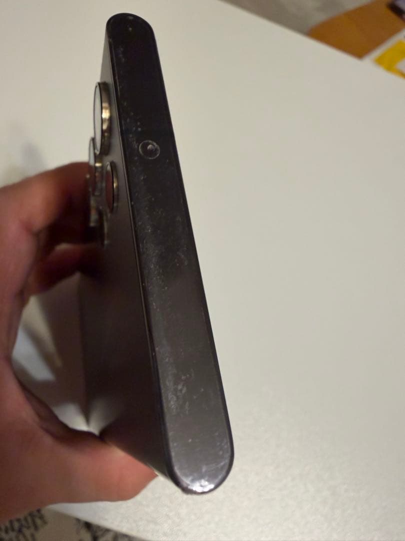 Galaxy S22 Ultra ブラック　au