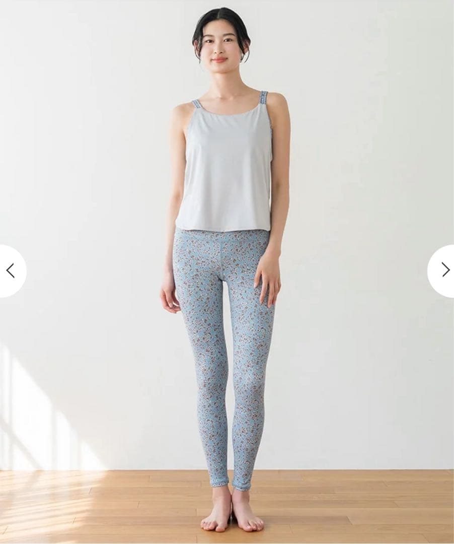 SUKALA 上下セットノスタルジックフラワープリントカバー トップ レギンス