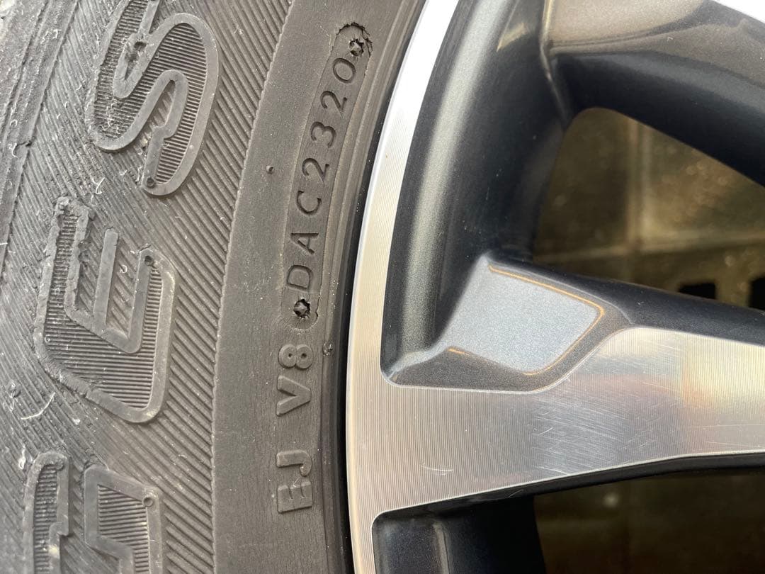 150系プラド　純正19インチホイールタイヤ4本セット