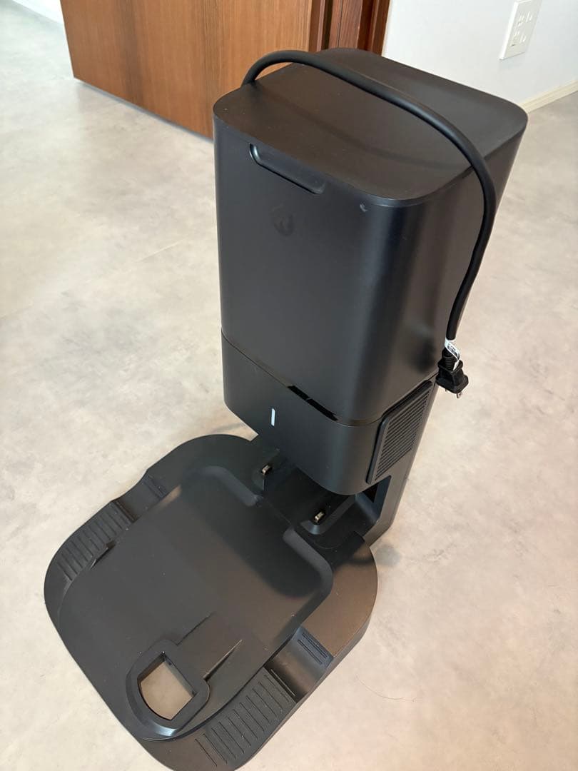 Roomba i7 充電ステーション付き