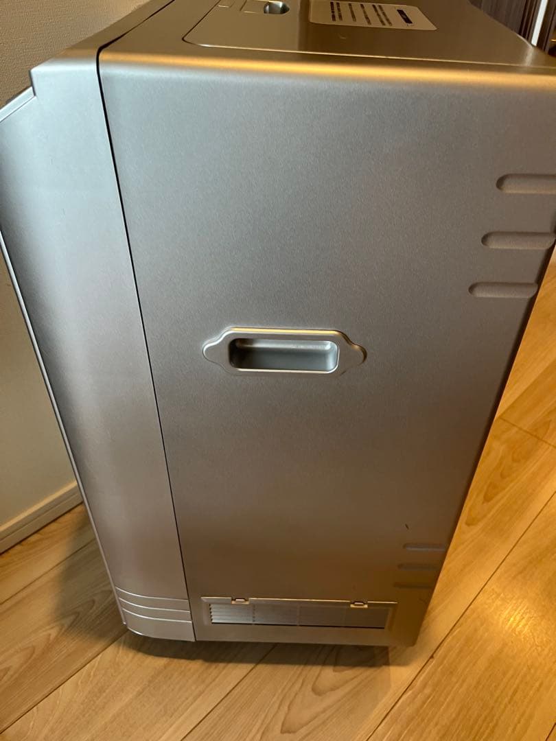 酸素発生器　M1O2-V5L（エムワンオーツーヴイ5エル） 神戸メディケア