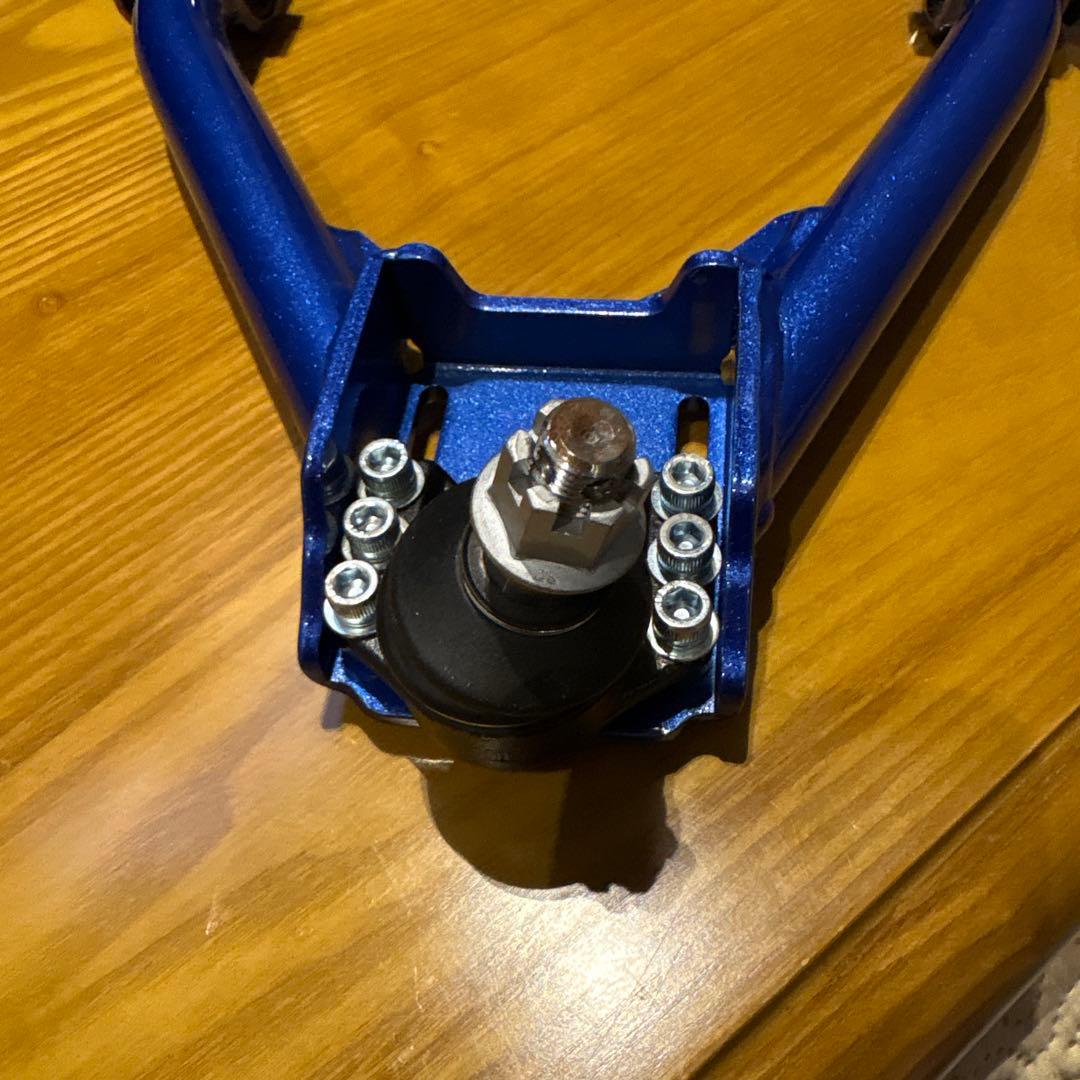 s2000 フロントアッパーアーム ブルエリ