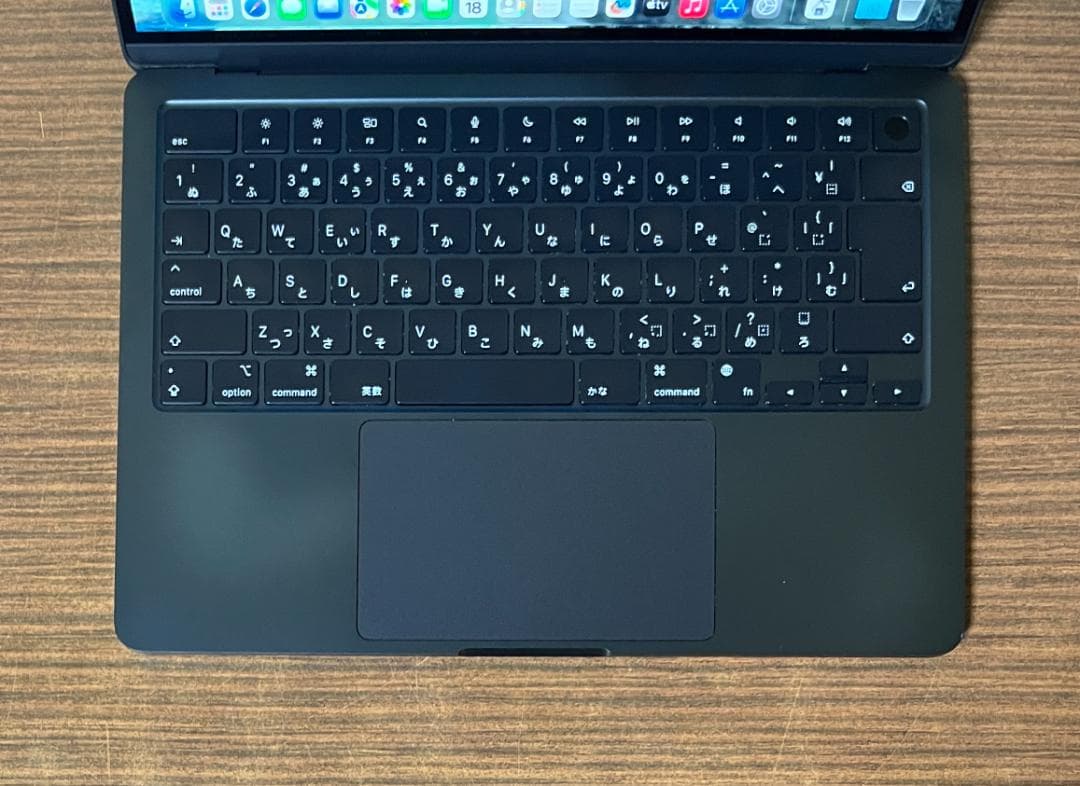 高性能、高速、Macbook Air 2022、M2、16GB、512GB