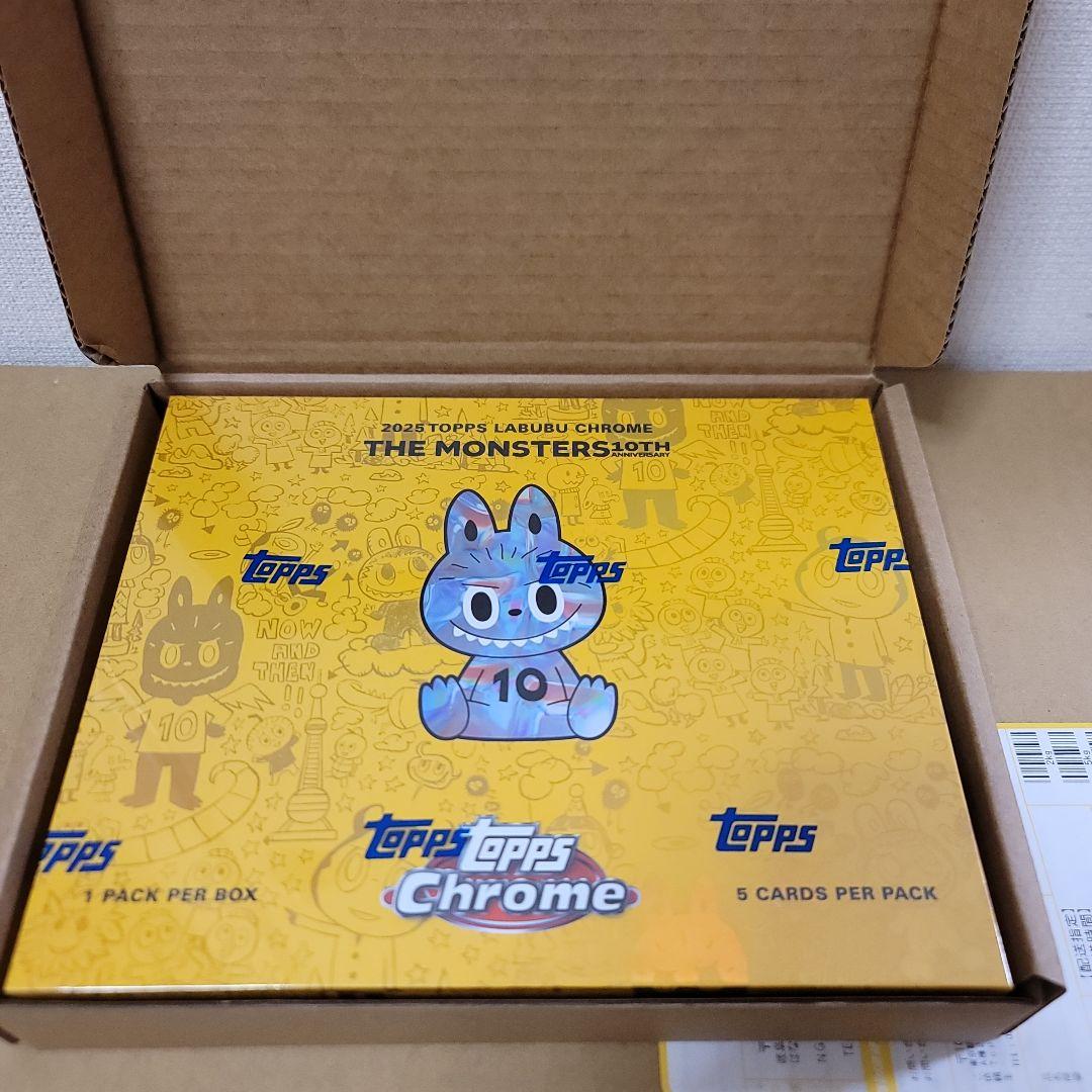 Topps Chrome 10周年記念ボックス ラブブ カード