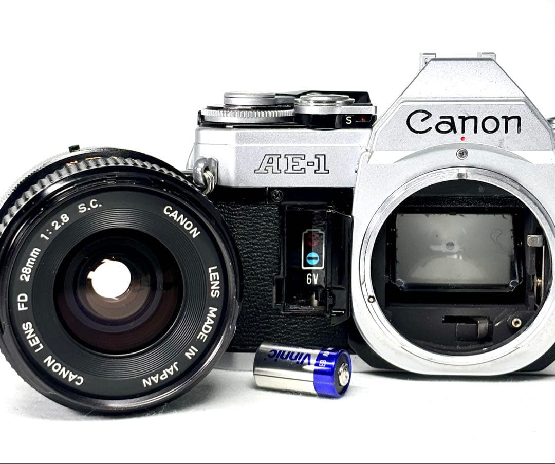 【完動品】キャノンフィルムカメラAE-1 & FD28mm No.334345