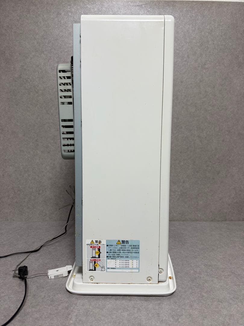 FF式石油ファンヒーター サンポット FF-4210TL N 2018年製造