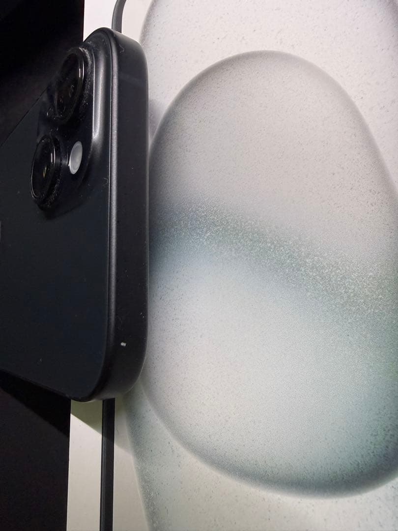 バッテリー99% iPhone 15 ブラック 本体 128GB