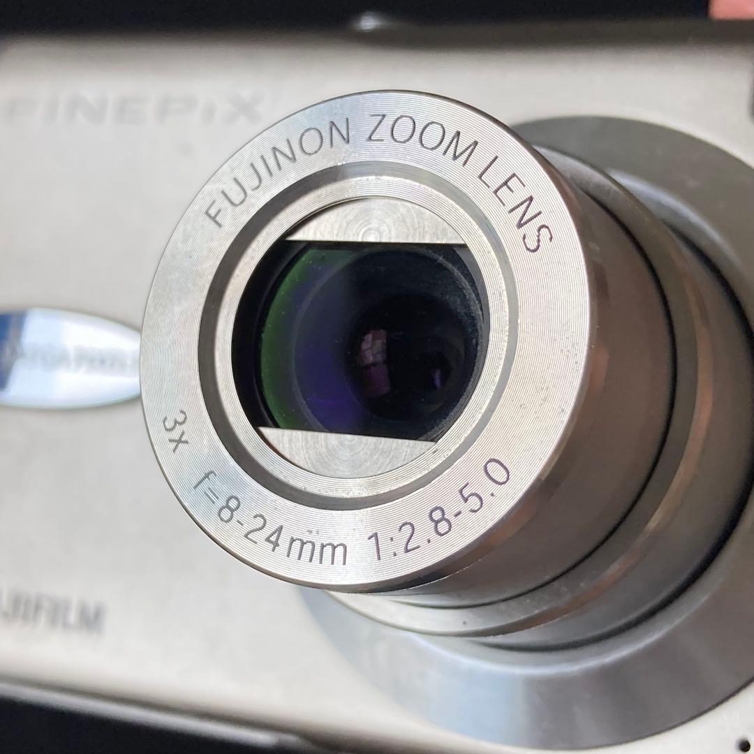 FUJIFILM finepix F30 CCDセンサー コンデジ