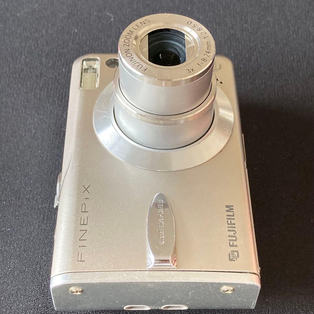 FUJIFILM finepix F30 CCDセンサー コンデジ