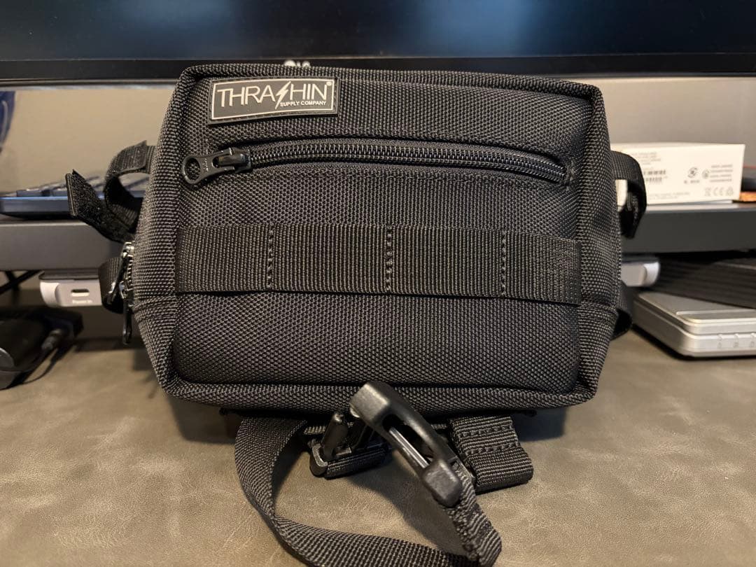 スラッシンサプライ ハンドルバー バッグTHRASHIN SUPPLY