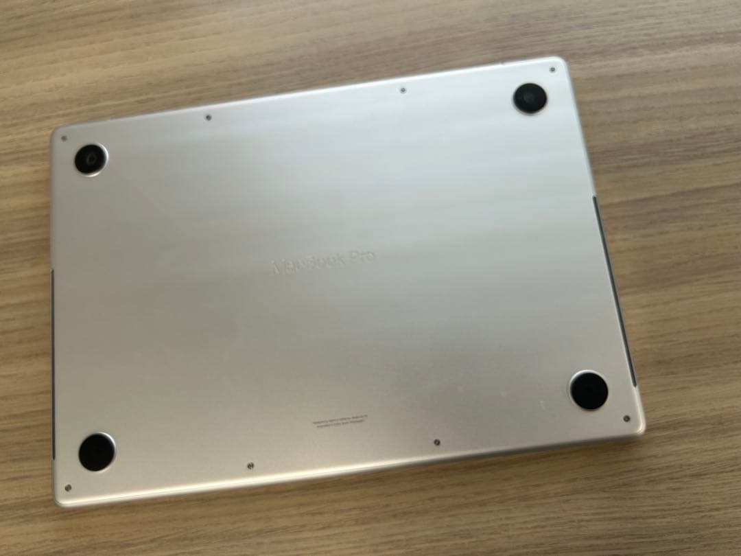 バ*ん様 MacBook Pro 14インチ M2 Pro 16GB SSD51