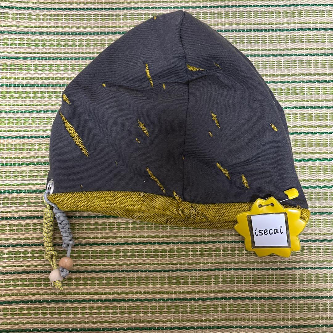 isecai ビーニー リバーシブル