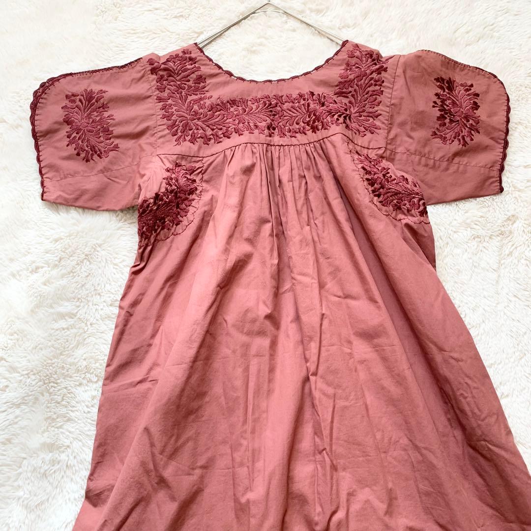 状態良し＊ ハグオーワー　刺繍　エンジ色　ロングワンピース フリーサイズ