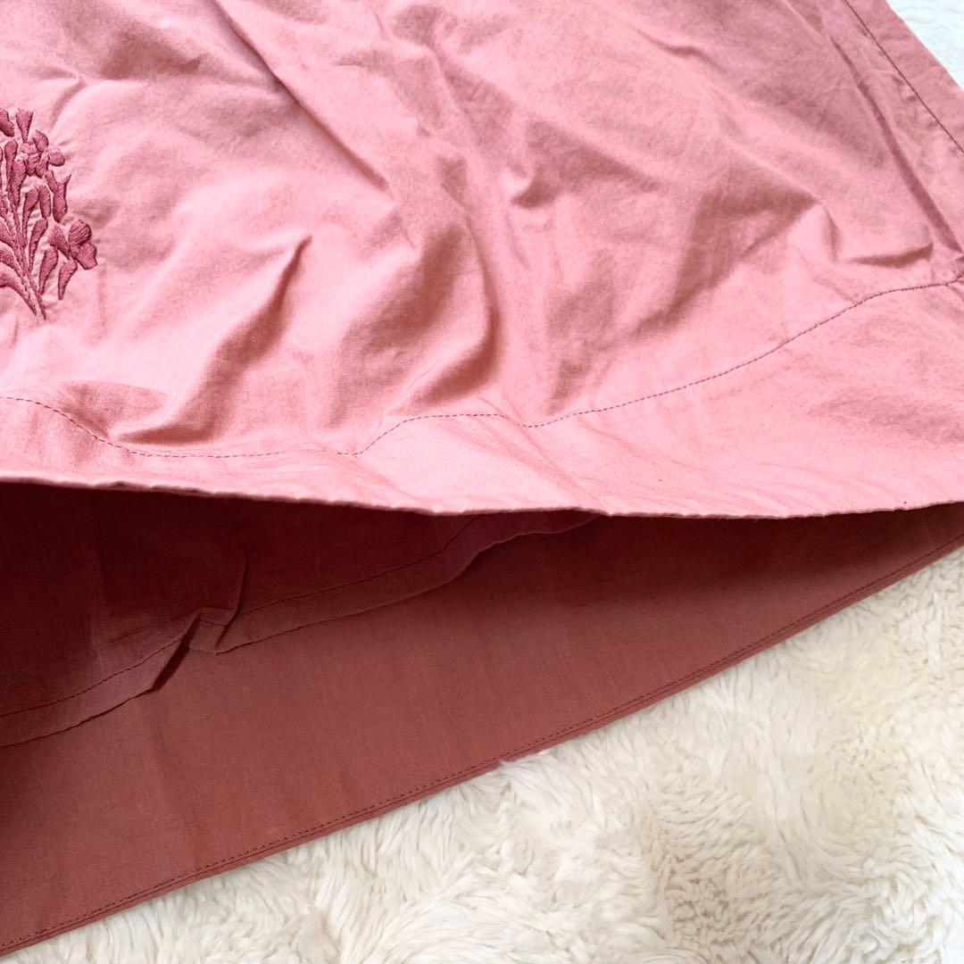 状態良し＊ ハグオーワー　刺繍　エンジ色　ロングワンピース フリーサイズ