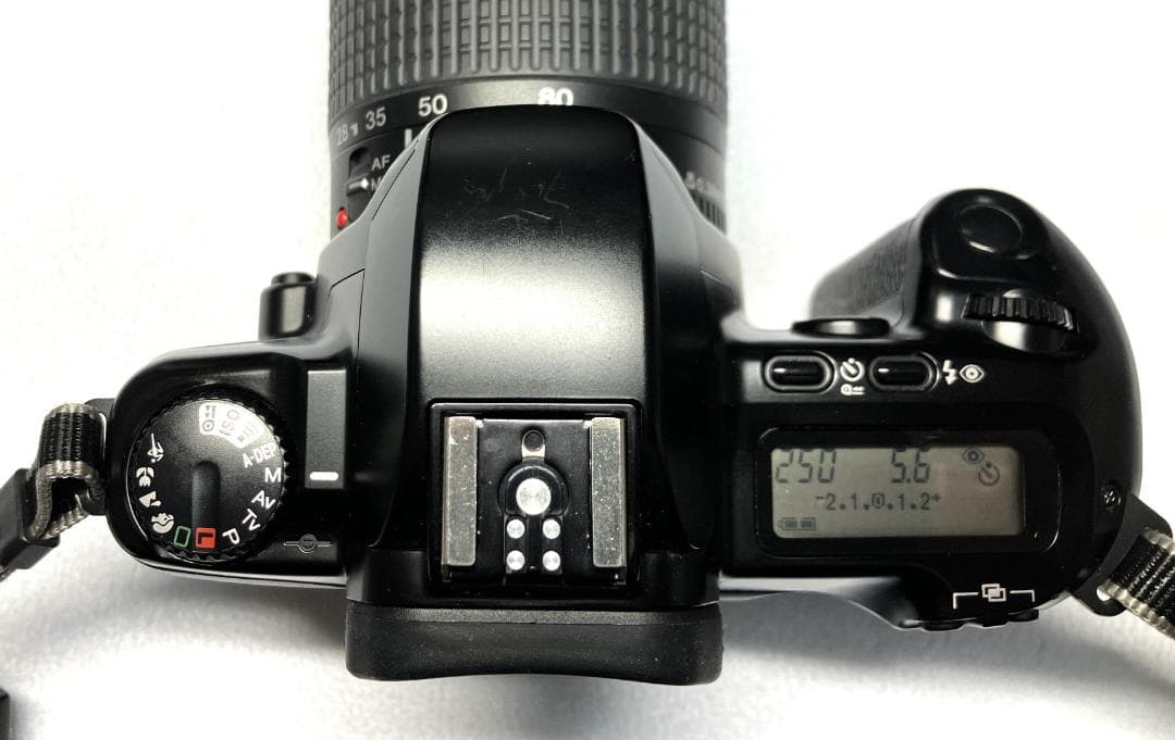 【美品・完動品】初代 Canon EOS Kiss フィルム 一眼レフ Wズーム