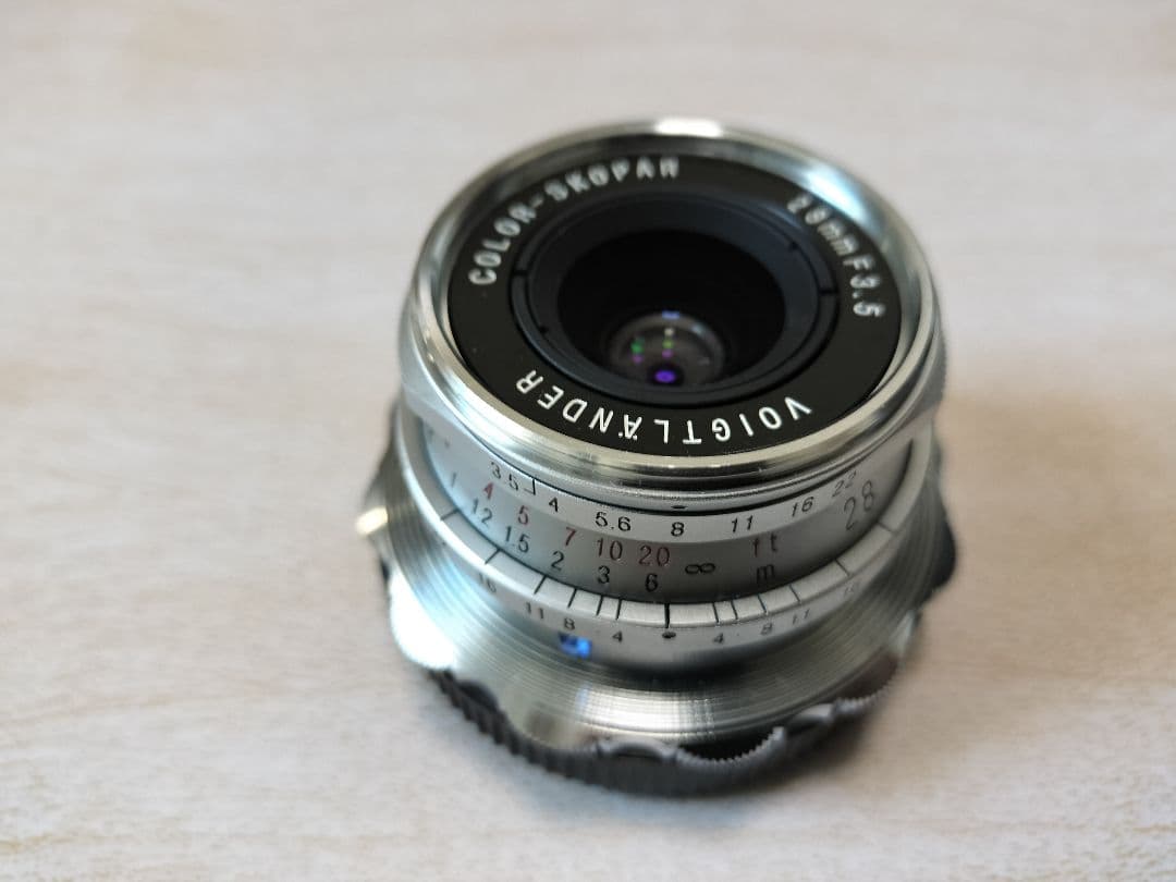 フォクトレンダー COLOR-SKOPAR 28mmF3.5 αEアダプタ付き