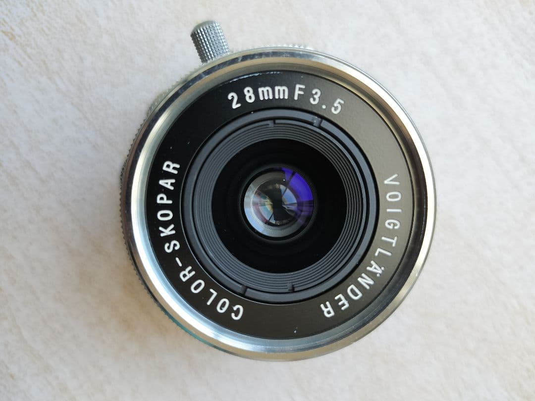 フォクトレンダー COLOR-SKOPAR 28mmF3.5 αEアダプタ付き