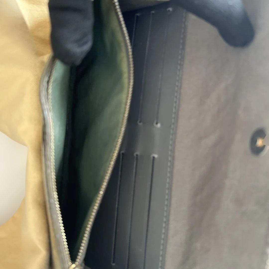 Louis Vuitton クラッチバッグ オリーブグリーン