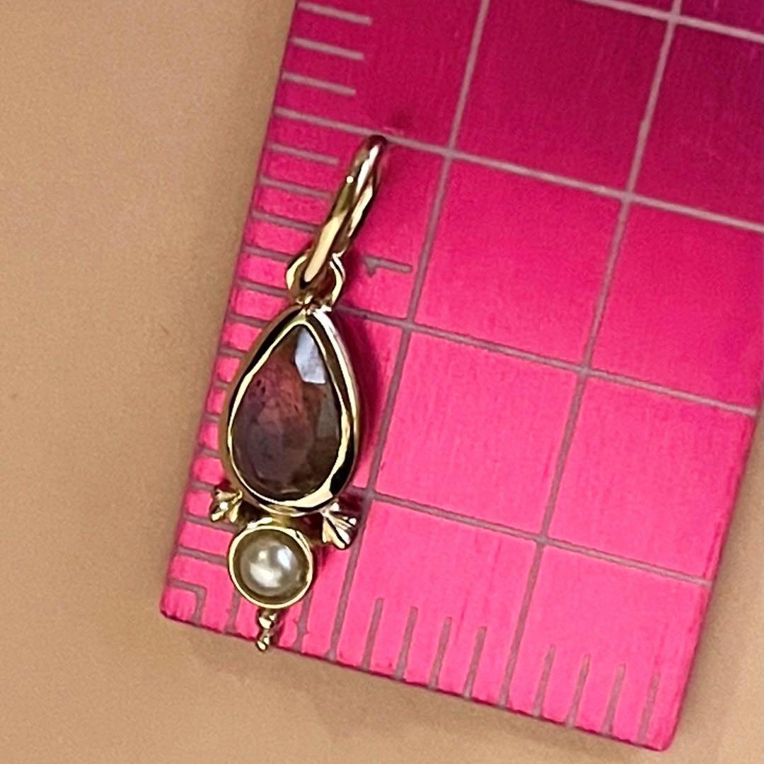 agete K5ラブラドライト チャーム