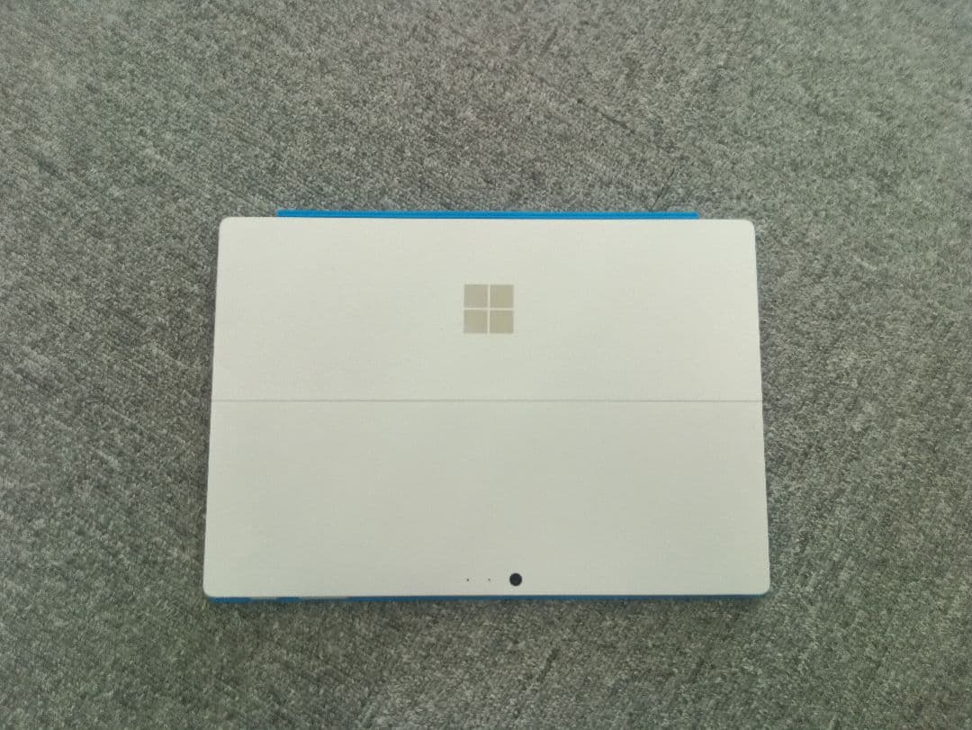 Microsoft Surface Pro 4 フルセット 初期化済み