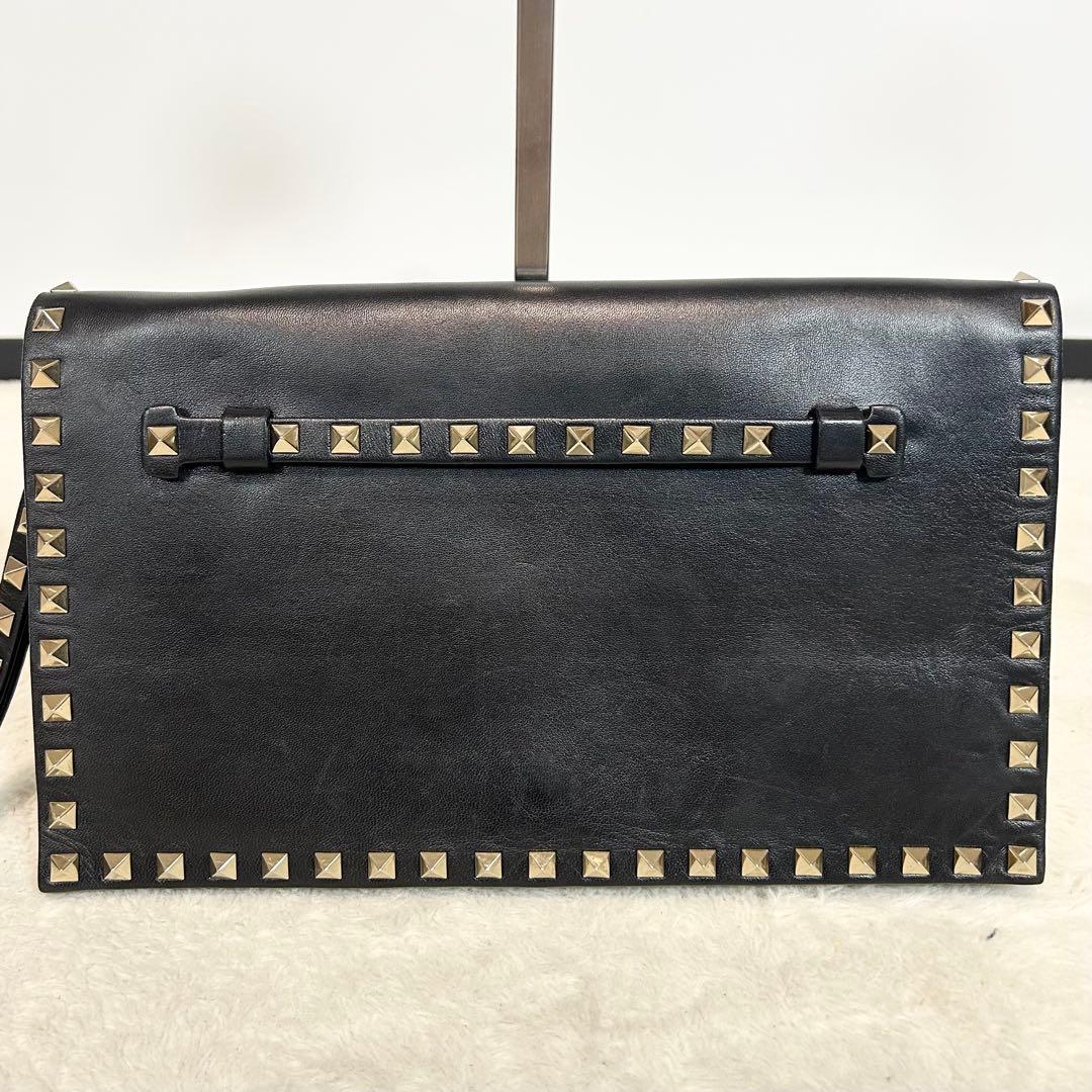 希少❗️VALENTINO GARAVANI ロックスタッズ　クラッチバック　黒