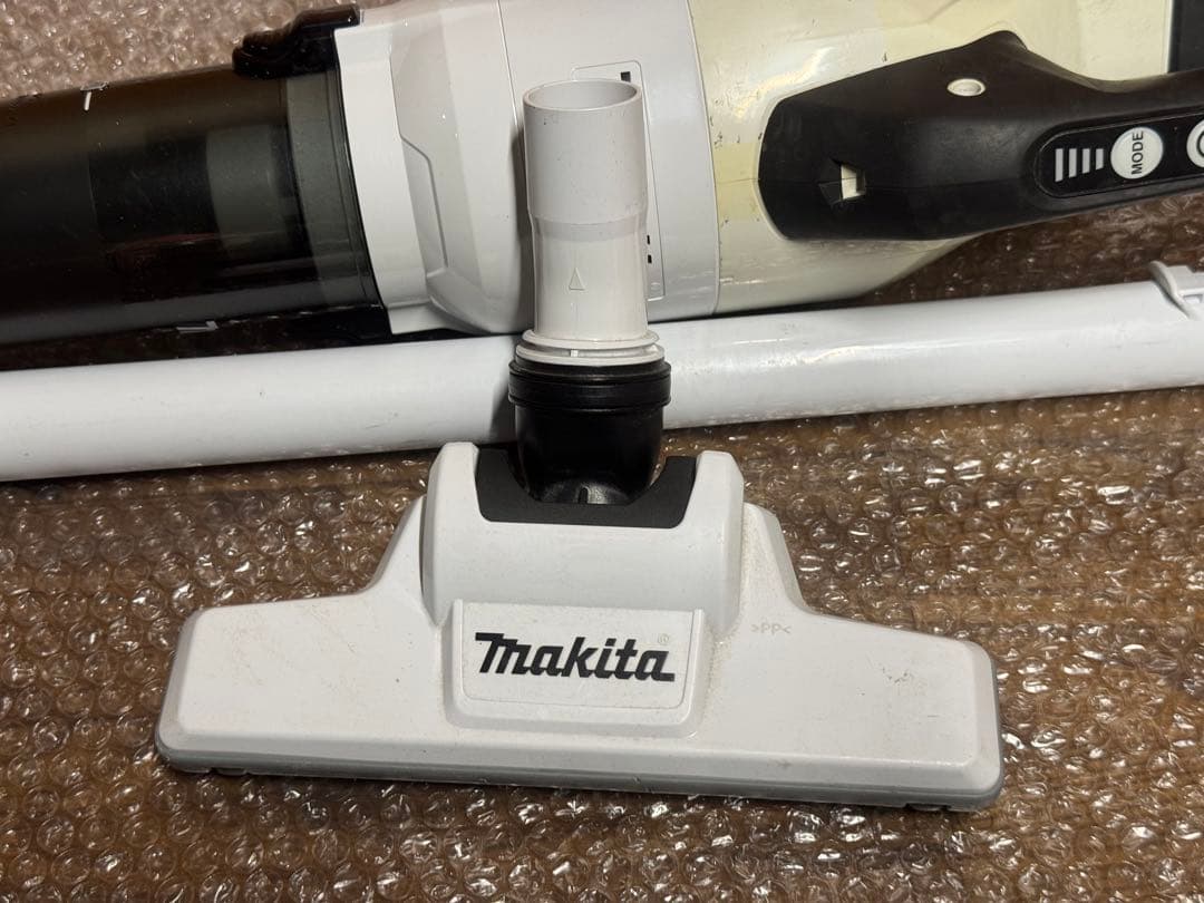 マキタCL003G 40Vmax 充電式クリーナー 本体のみ