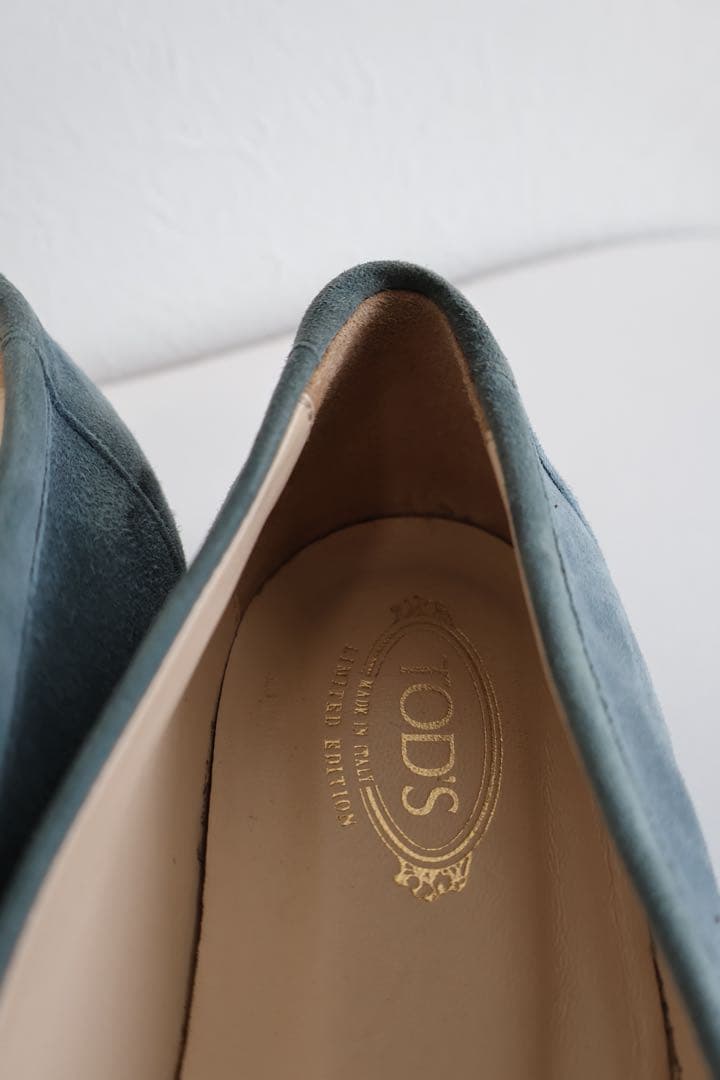 TOD'S スエード ローファー 青