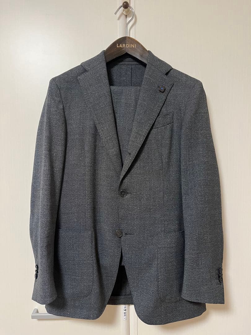 ラルディーニ　グレースーツ　42 パッカブル