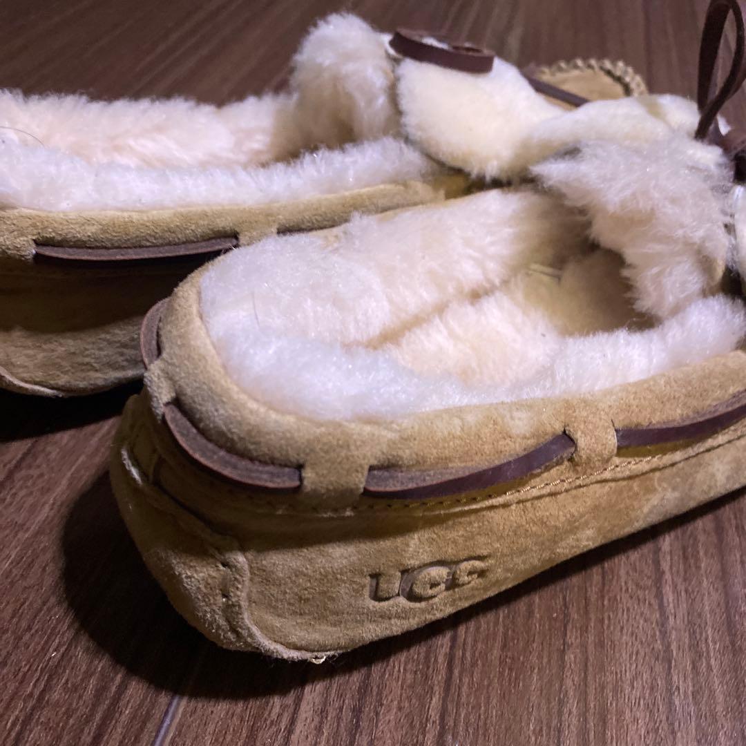 靴 UGG DAKOTA DOUBLE BOW 23cm