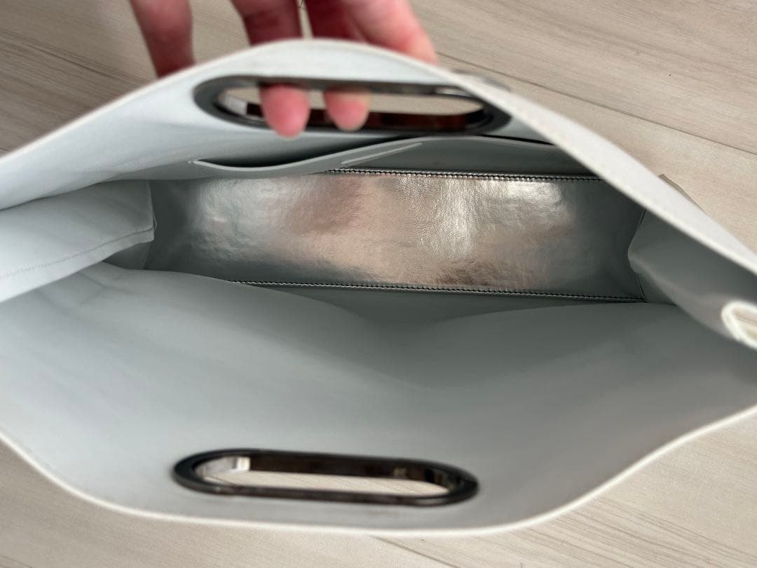 sacai ホワイト ショッパーバッグ