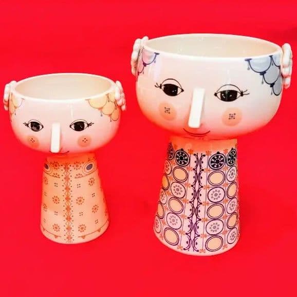 人形型陶器花瓶セット（大・小）