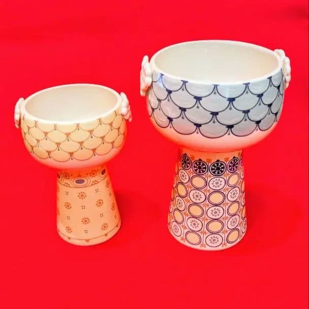 人形型陶器花瓶セット（大・小）