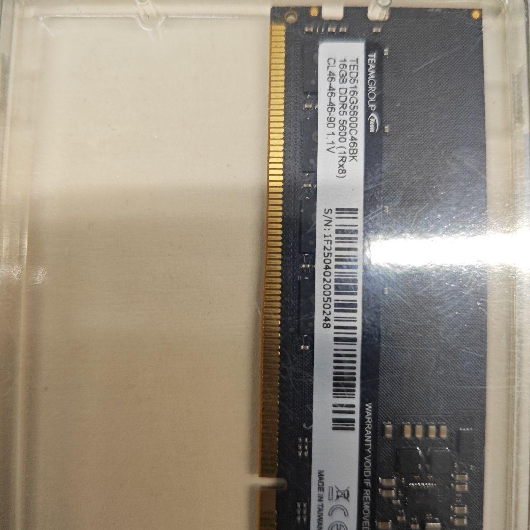 TEAM GROUP 16GB DDR5 メモリ 未使用5600C46BK