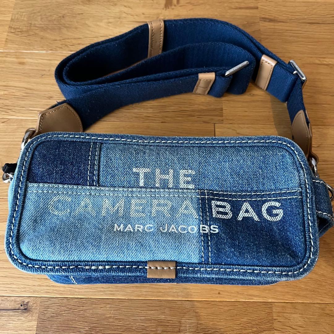 MARC JACOBS THE CAMERA BAG デニムショルダーバッグ