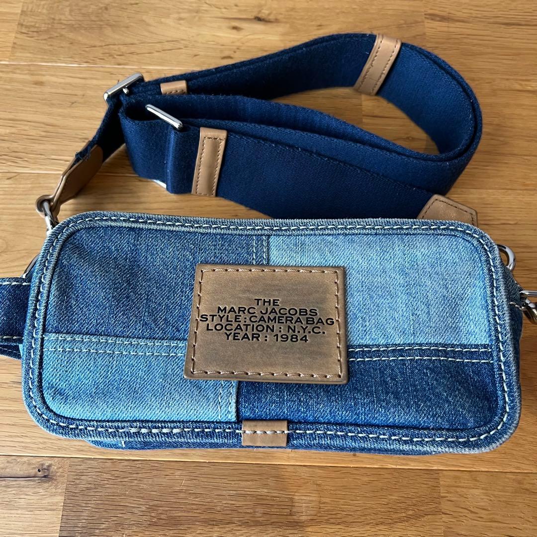 MARC JACOBS THE CAMERA BAG デニムショルダーバッグ