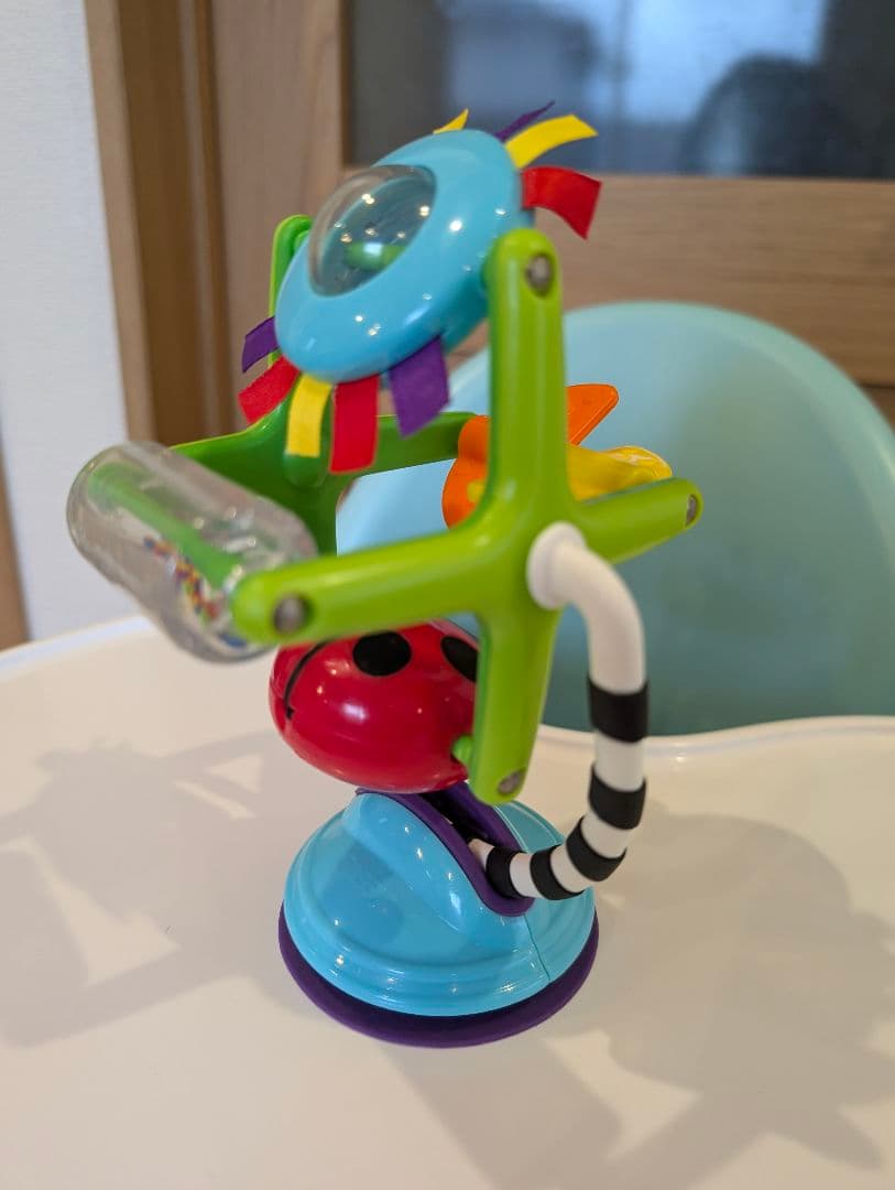 【サッシー玩具付き】ベビービョルン ハイチェア ハーネスあり