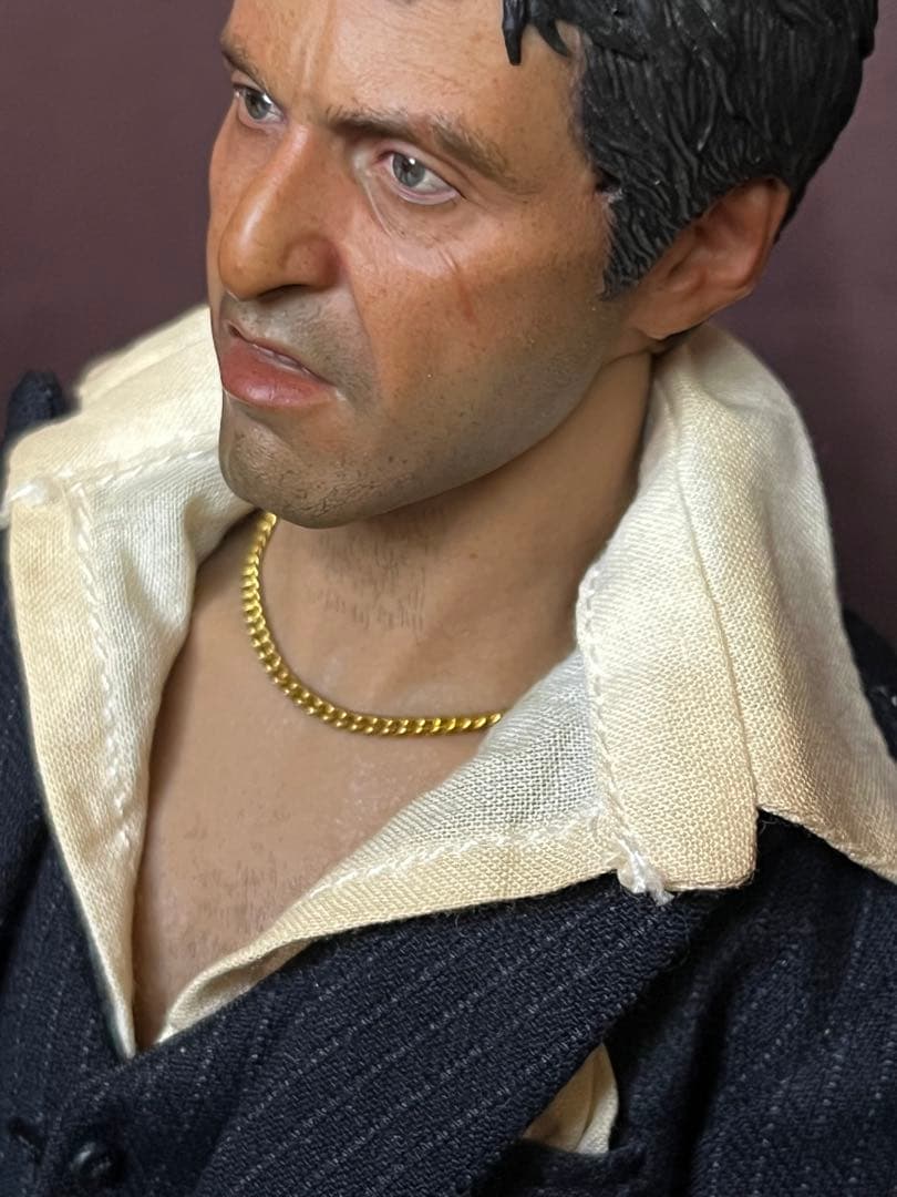 エンターベイ「スカーフェイス」1/6フィギュア　ウォー〜Ver