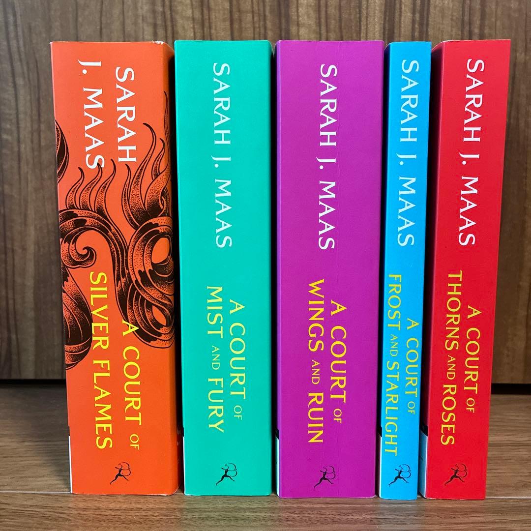 A Court of Thorns and Rosesシリーズ全5巻セット